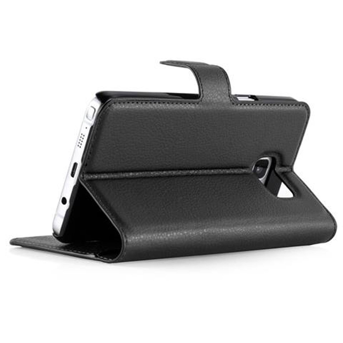 Una custodia per telefono in pelle nera, aperta per mostrare il telefono sollevato. Ha una chiusura magnetica e una maniglia.