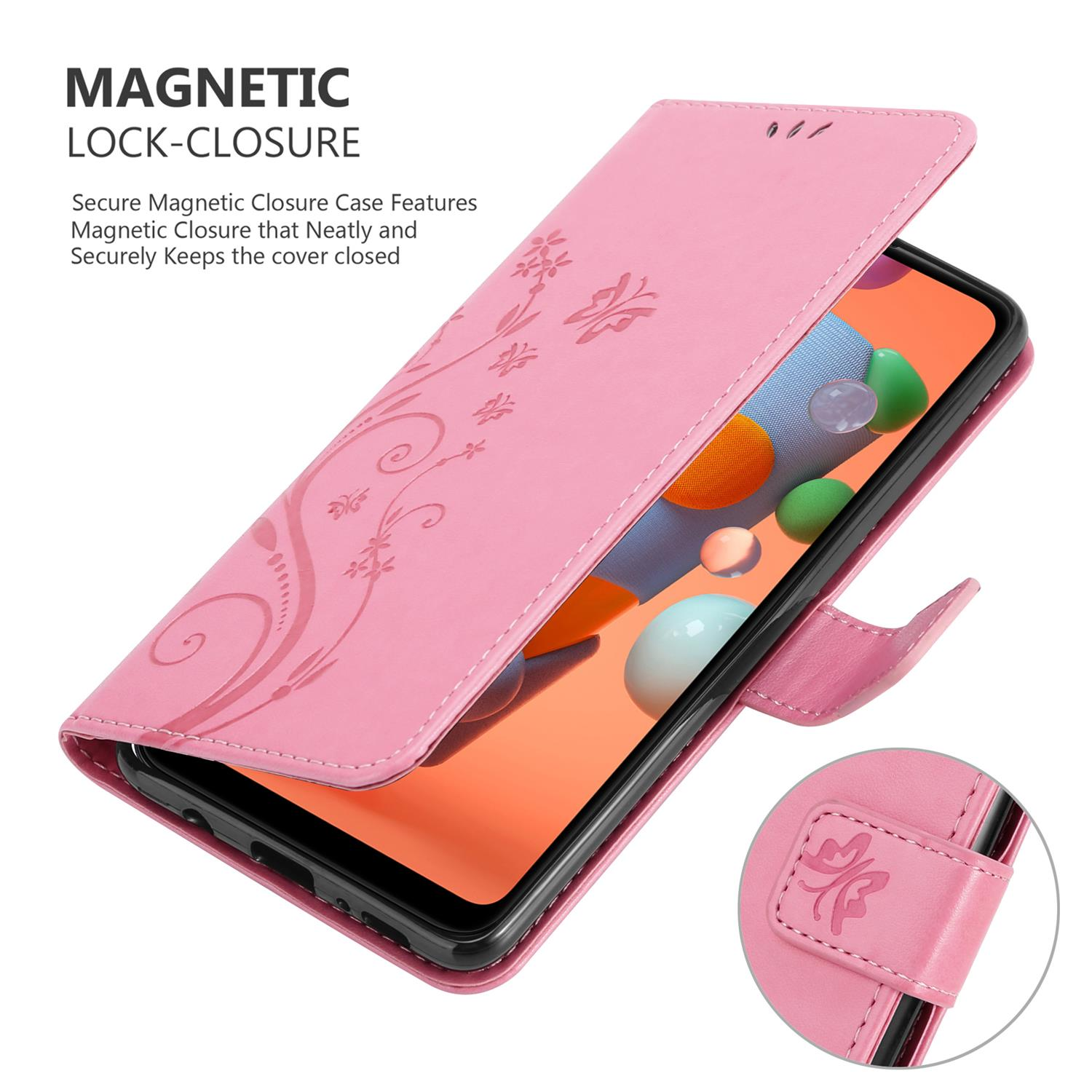 Una custodia per telefono rosa è aperta, con un telefono all'interno. La custodia ha un design floreale e chiusura magnetica.