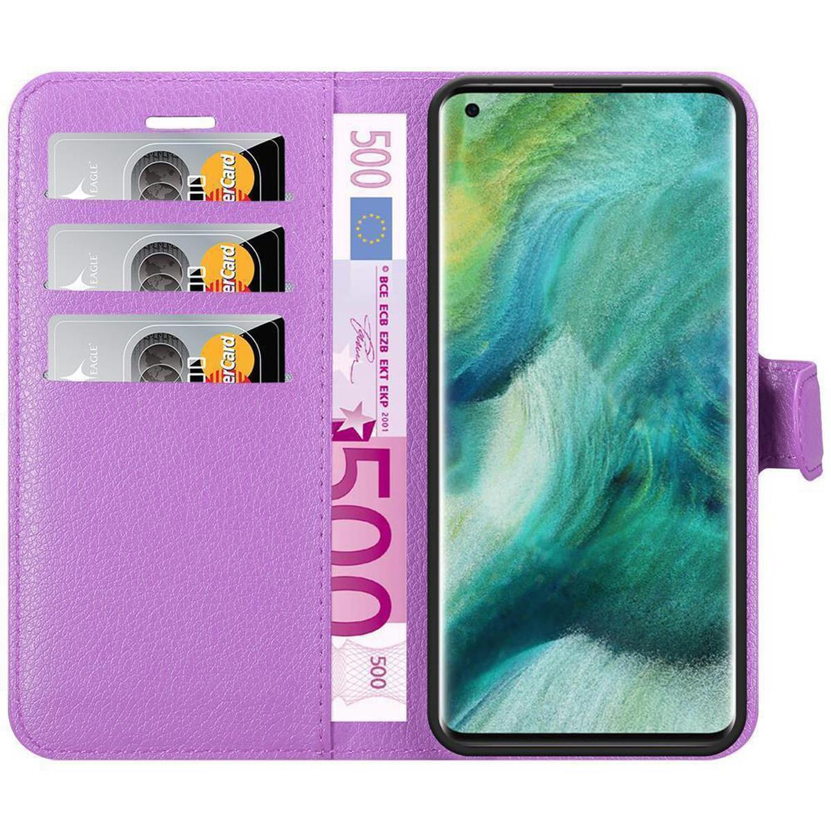 Un telefono in una custodia in pelle viola con fessure per carte di credito e una banconota da 500 euro. Chiusura magnetica.