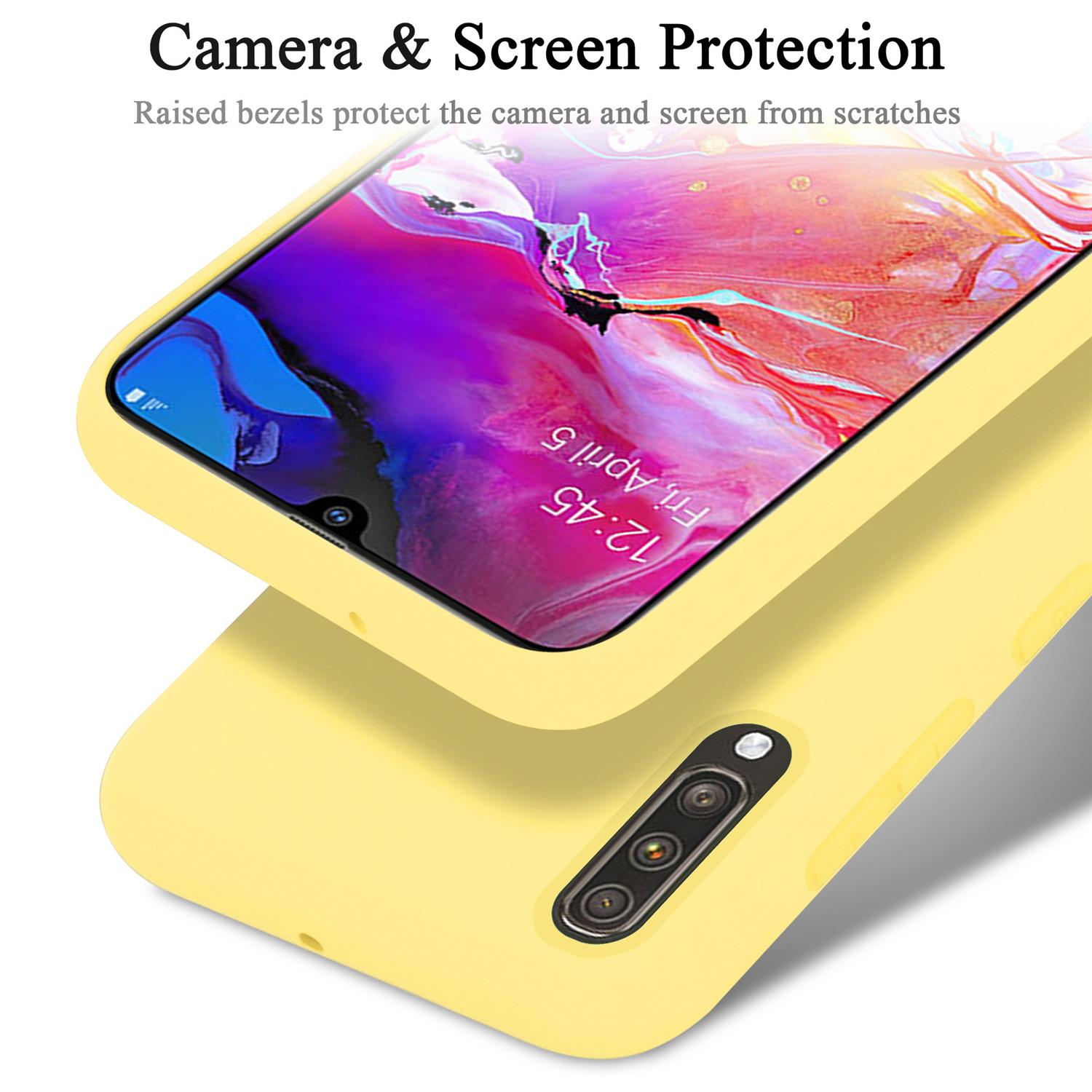 Gelbe Handyhülle über einem Telefon, schützt Bildschirm und Kamera.