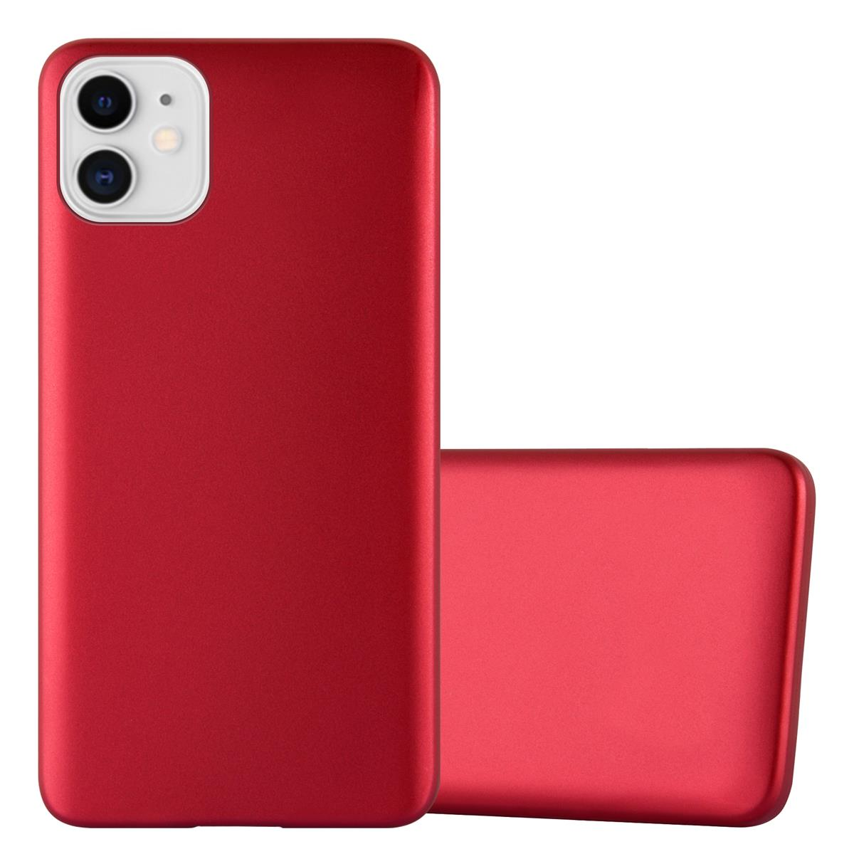 Rote Handyhülle mit Telefon darin. Weißer Hintergrund.
