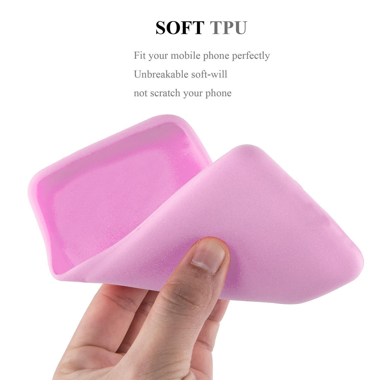 Una mano tiene una custodia rosa e flessibile. La custodia è piegata per mostrare la sua flessibilità.