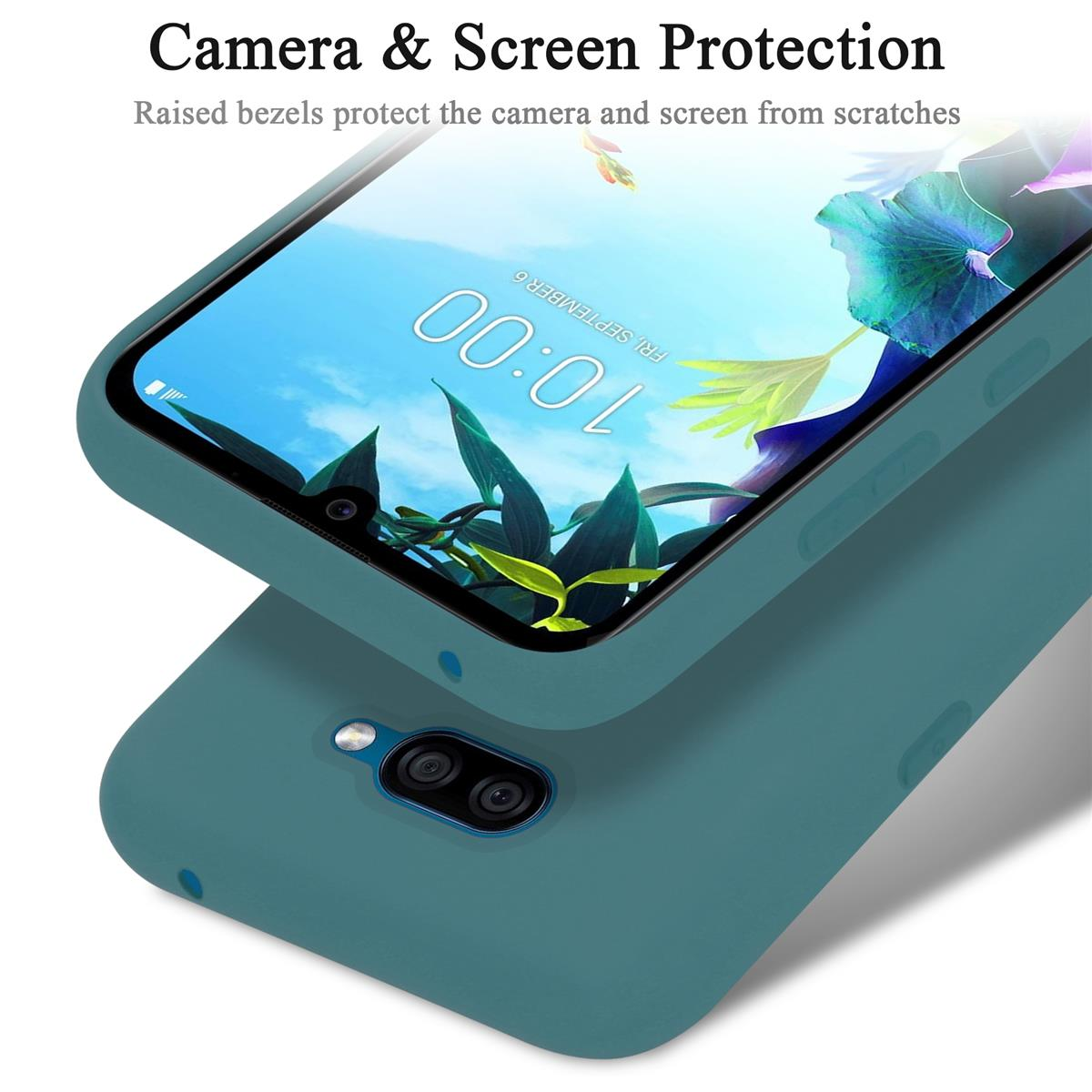Un primo piano di una custodia per telefono verde acqua. La custodia copre la fotocamera e lo schermo del telefono.
