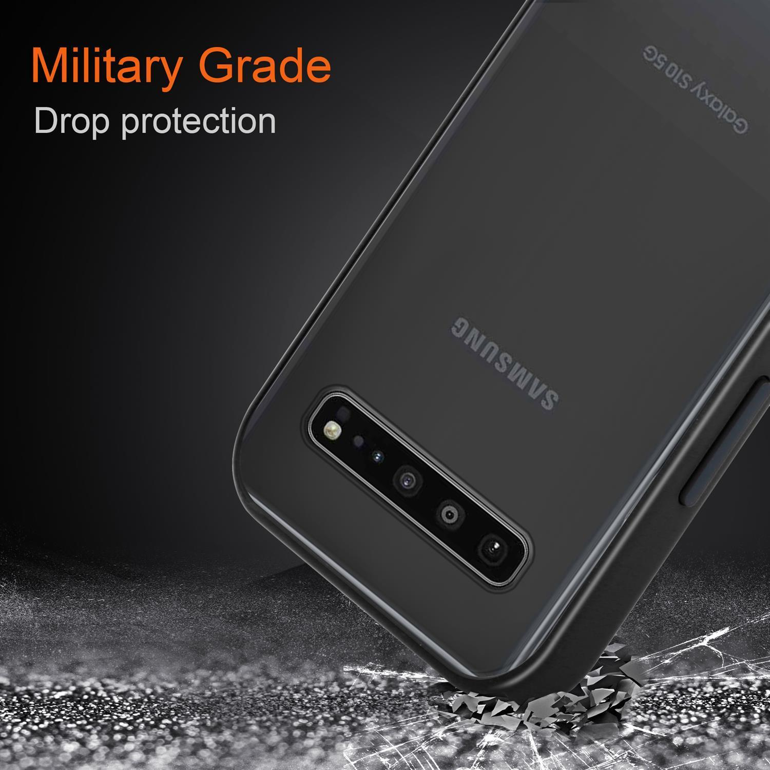 Schwarze Handyhülle mit Text: 'Military Grade Drop Protection'. Das Telefon ist ein Galaxy S10 5G.
