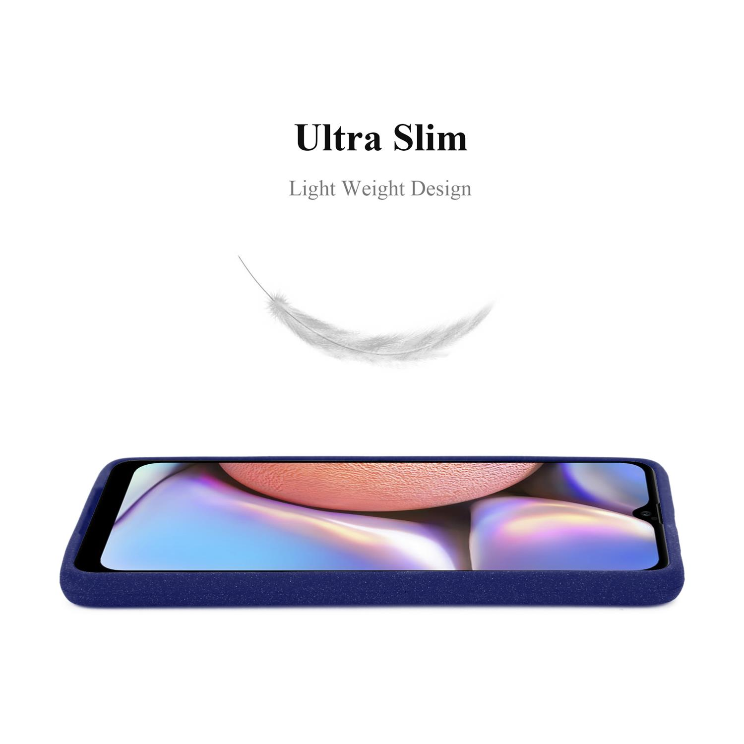 Custodia per telefono blu scuro su sfondo bianco con piuma e testo 'Ultra Slim'.
