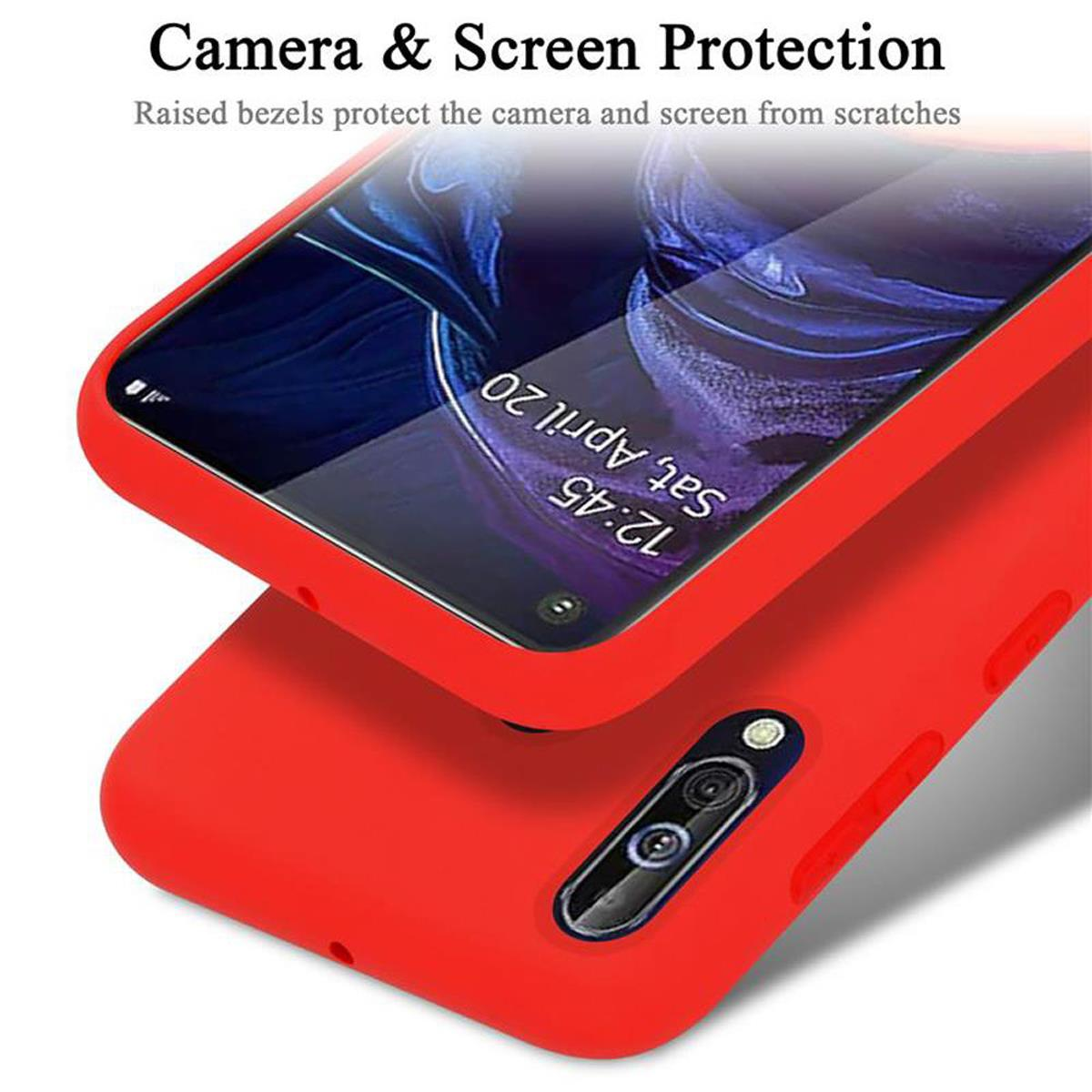 Eine rote Handyhülle mit einem Telefon darin. Die Hülle ist offen, Kamera und Bildschirm sind sichtbar.