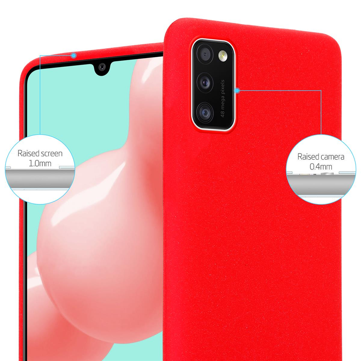 Custodia per telefono rossa con schermo e fotocamera rialzati.