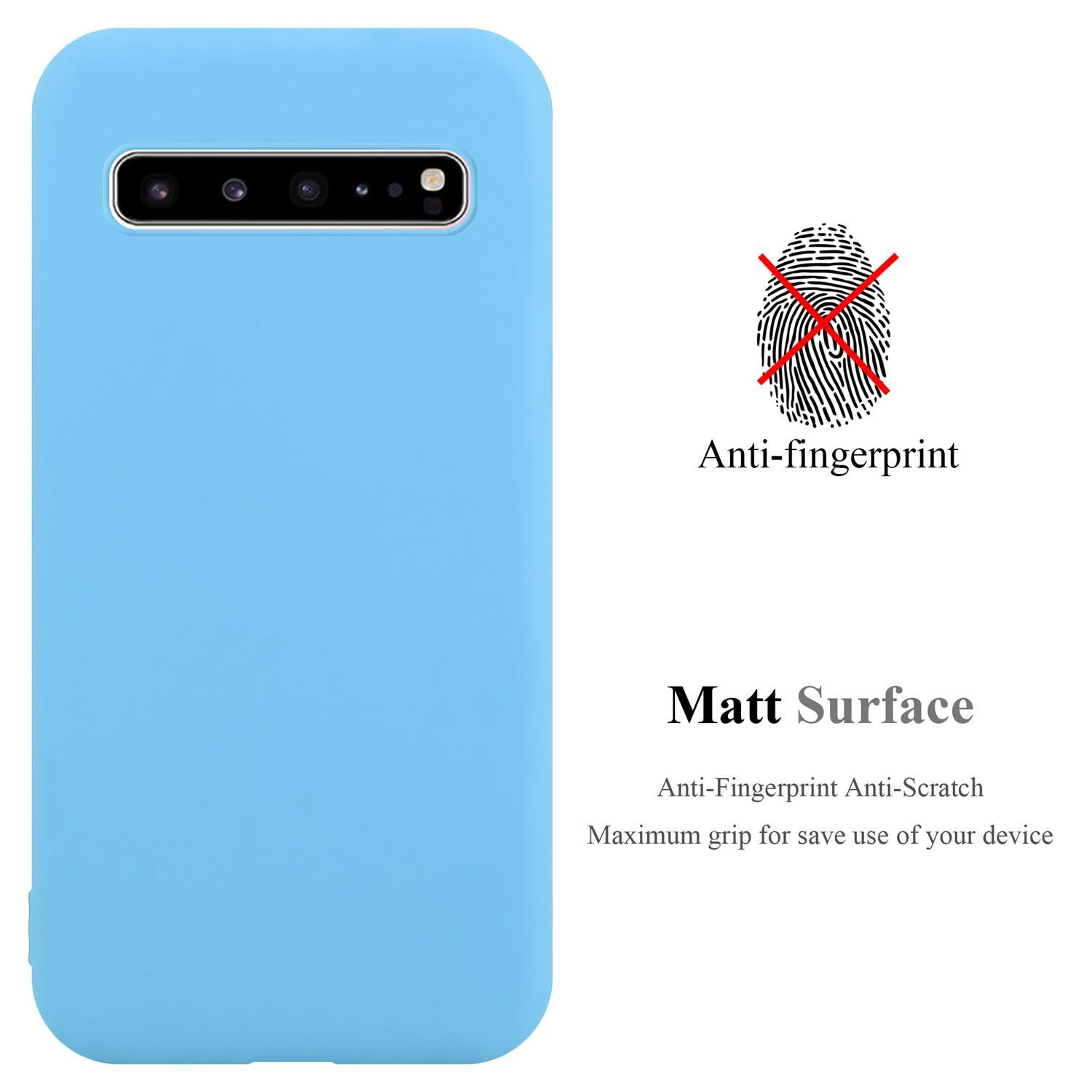 Hellblaue Handyhülle mit schwarzen Kameralinsen. Text: Anti-Fingerabdruck, Matt-Oberfläche und kratzfest.