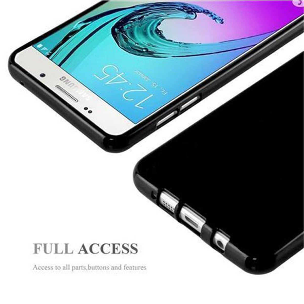 Telefono nero con schermo acceso, accanto a una custodia nera. Il testo recita 'ACCESSO COMPLETO'.