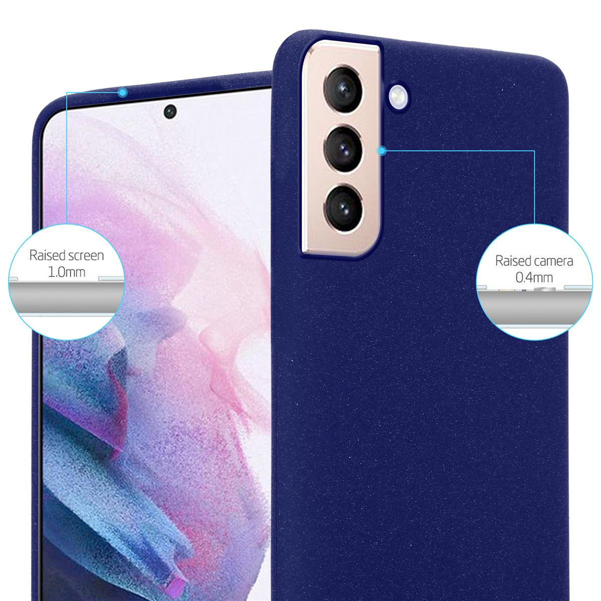 Primo piano di una custodia blu con un telefono all'interno. La fotocamera e lo schermo sono visibili.