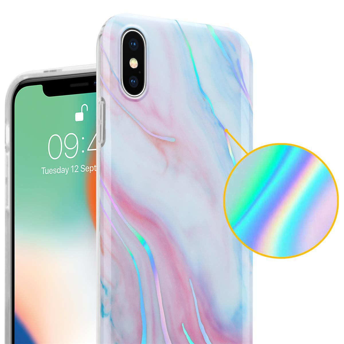Una custodia per telefono con un design marmorizzato. Il telefono è nella custodia e ha uno schermo visibile.