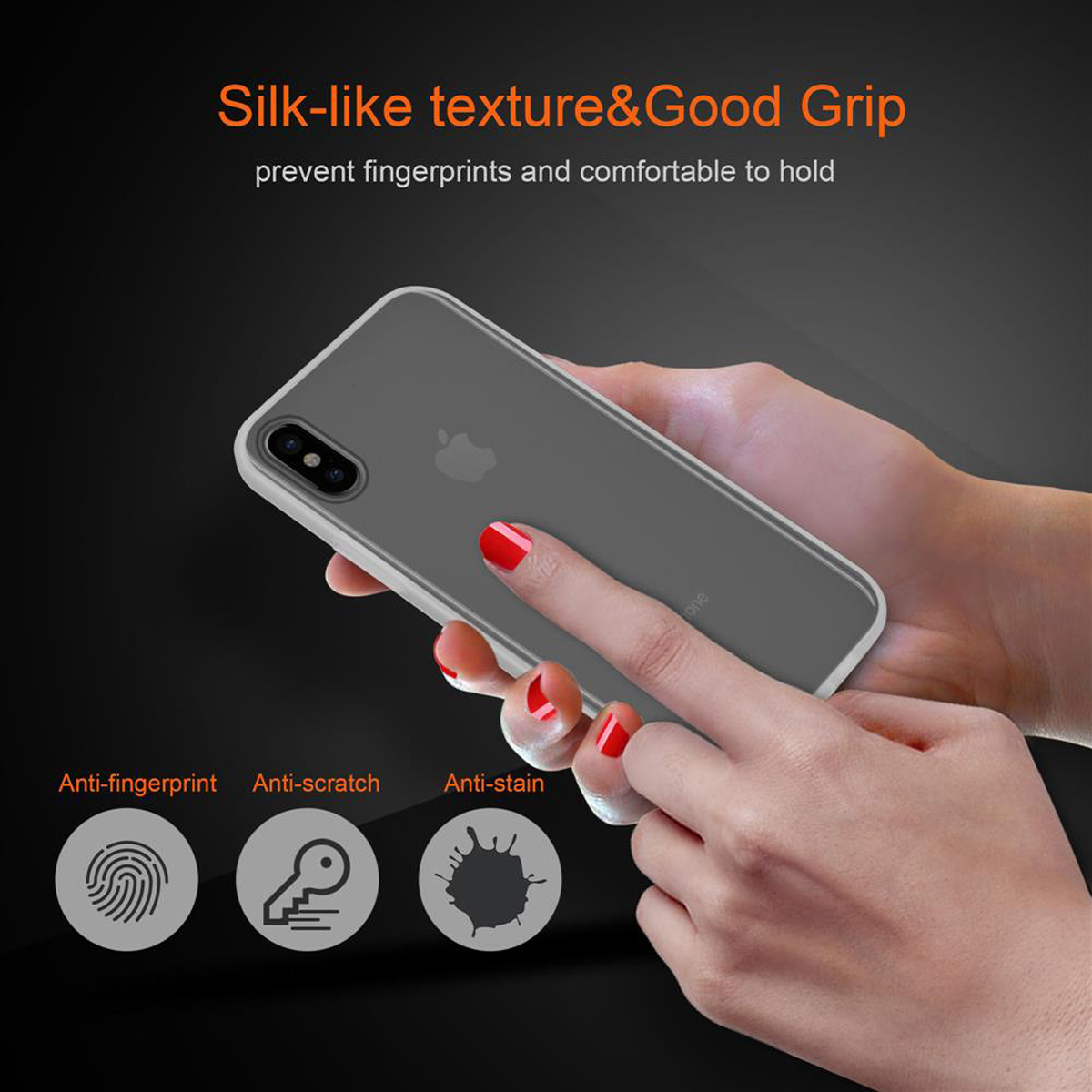 Una mano con unghie rosse che tiene una custodia per telefono con il testo 'Silk-like texture&Good Grip'.