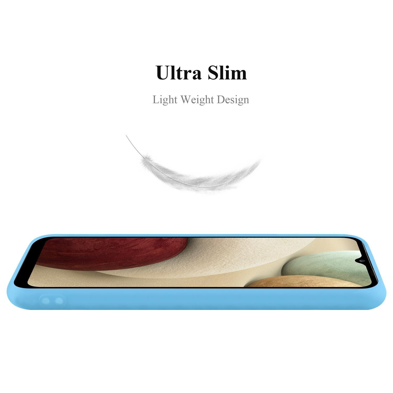 Blaue Handyhülle mit dem Text Ultra Slim und einem Federbild. Das Telefon ist rosa.