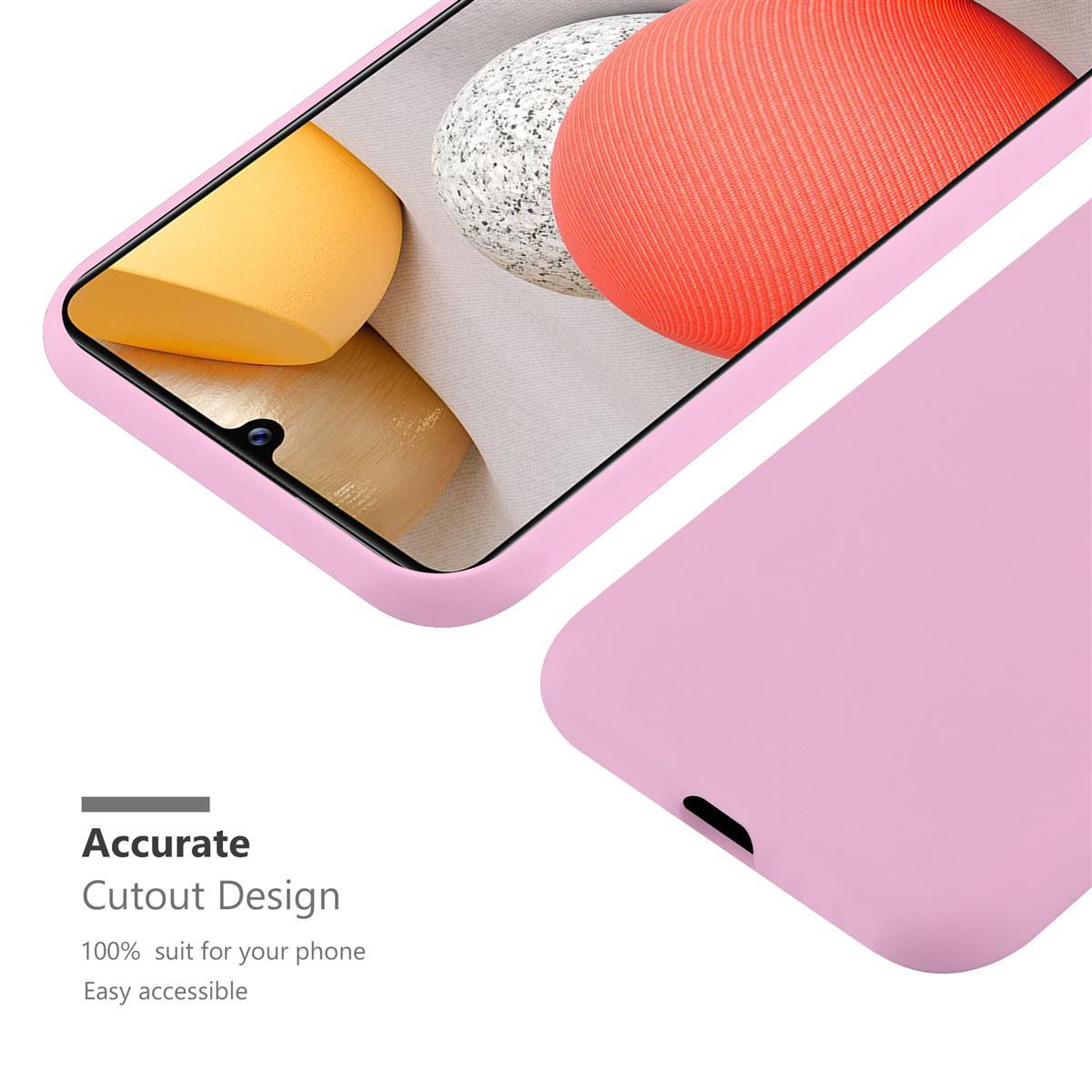 Una custodia per telefono rosa con il telefono all'interno. Il testo dice "Accurate Cutout Design" e "Easy Accessible".