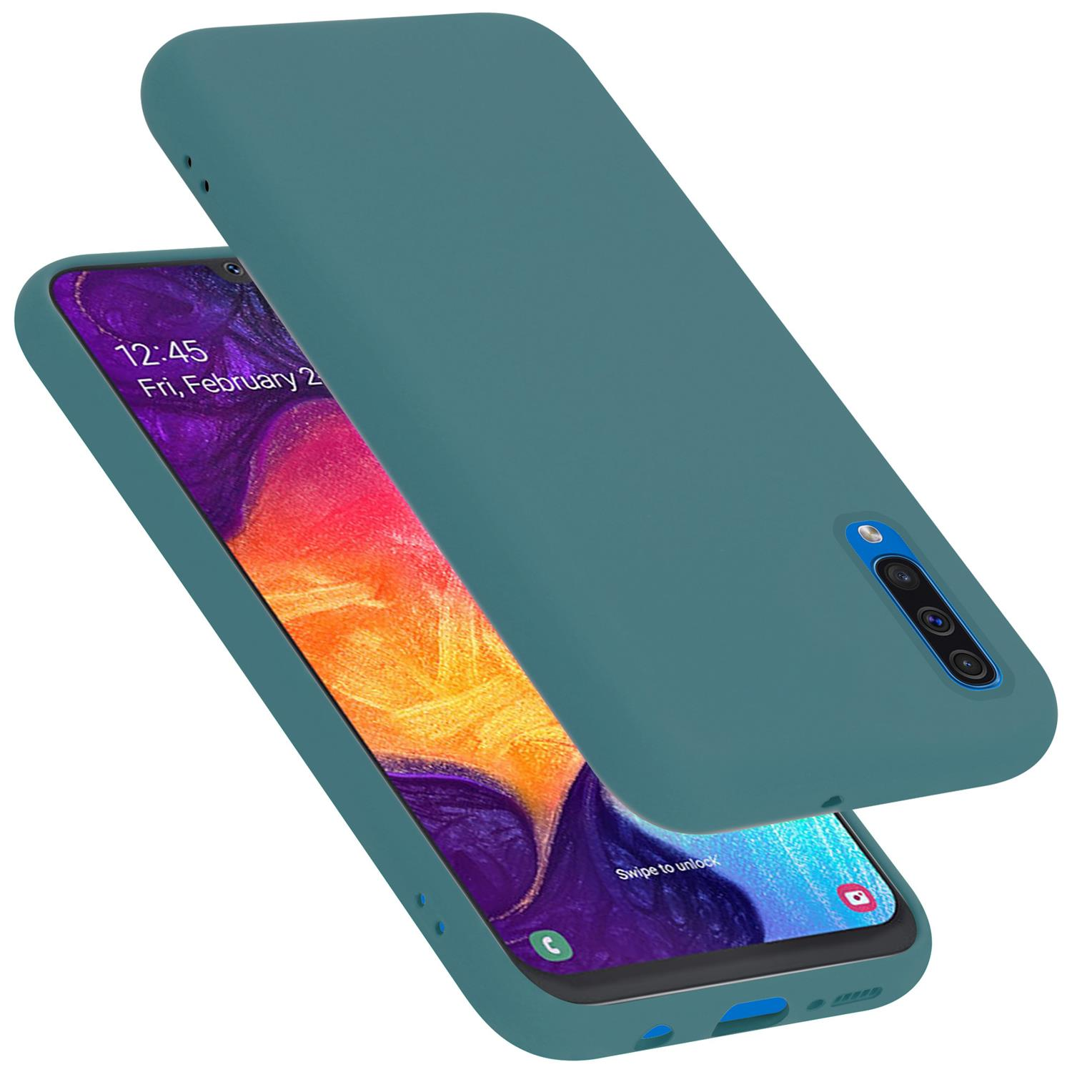 Türkisfarbene Handyhülle mit Telefon, Bildschirm sichtbar.
