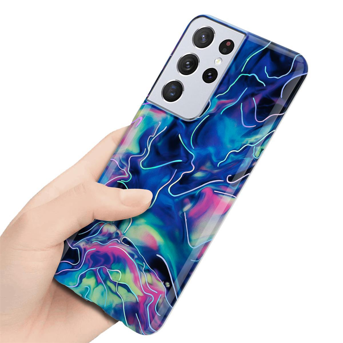 Mano che tiene una custodia per telefono con un design astratto blu e colorato.