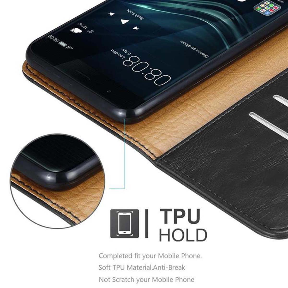 Primo piano di un telefono con custodia. Il telefono mostra l'ora e un menu. Nero e marrone.