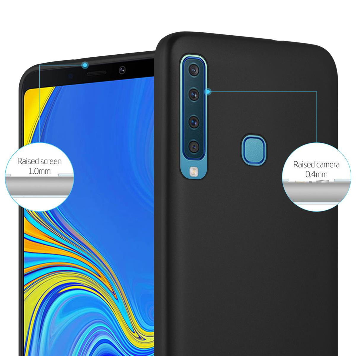 Eine schwarze Handyhülle mit einem Telefon darin. Nahaufnahmen zeigen den erhöhten Bildschirm und die Kamera.