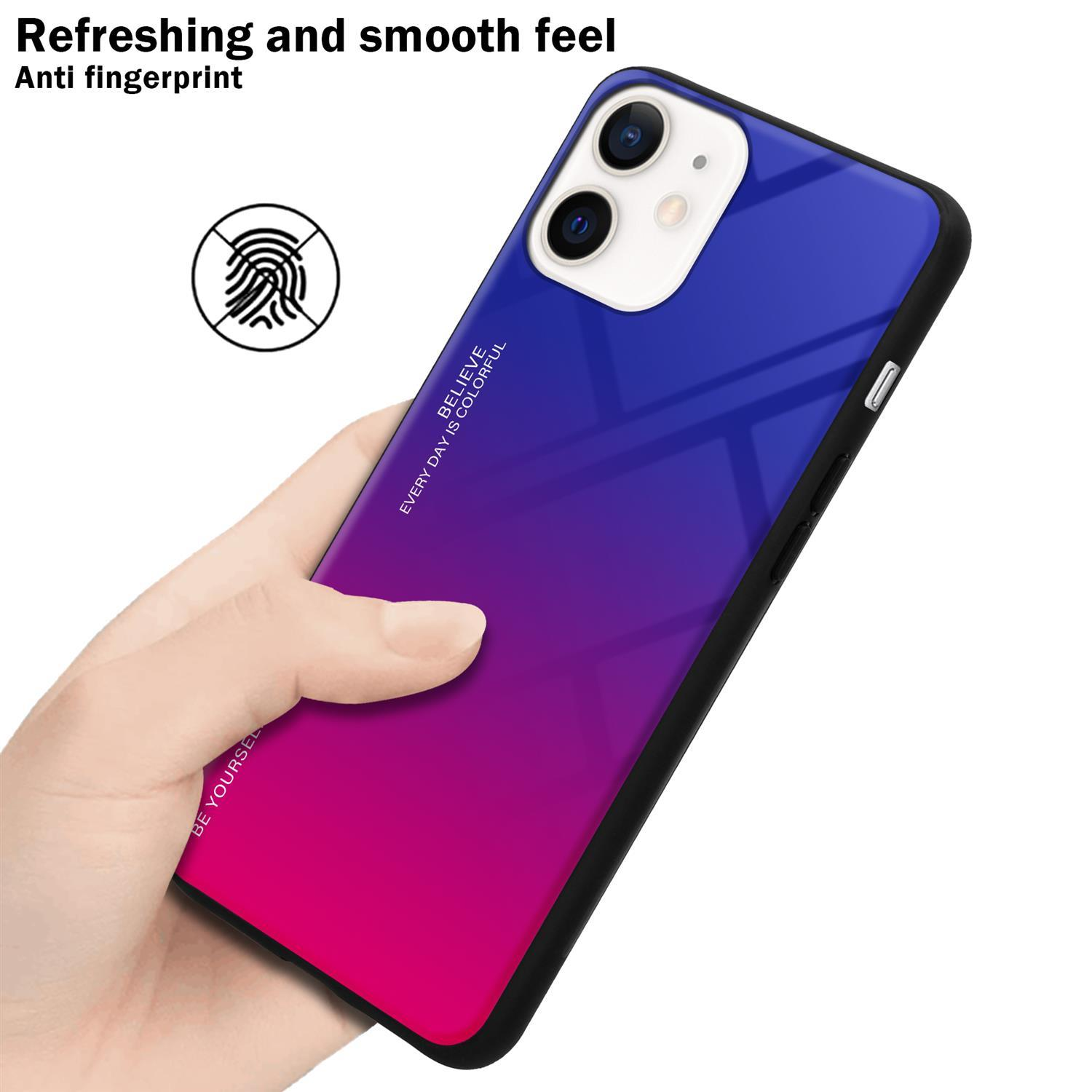 Una mano che tiene un telefono con una custodia sfumata blu-rosa, con un simbolo di impronta digitale.