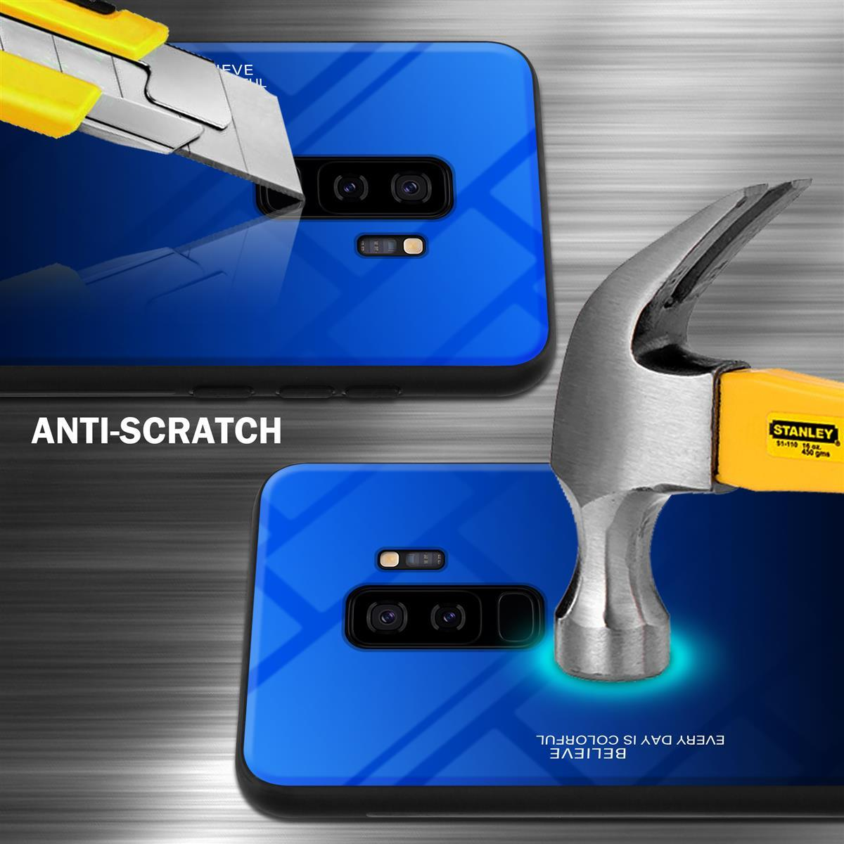 Custodia del telefono testata con taglierino e martello. Custodia sfumata blu con etichetta antigraffio.