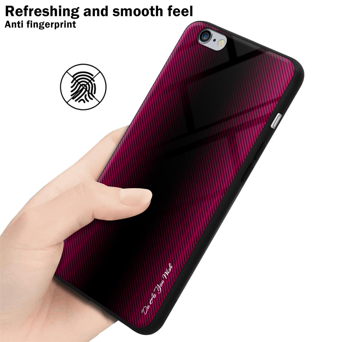 Mano che tiene una custodia per telefono con un motivo rosa e nero. La custodia è per un telefono.