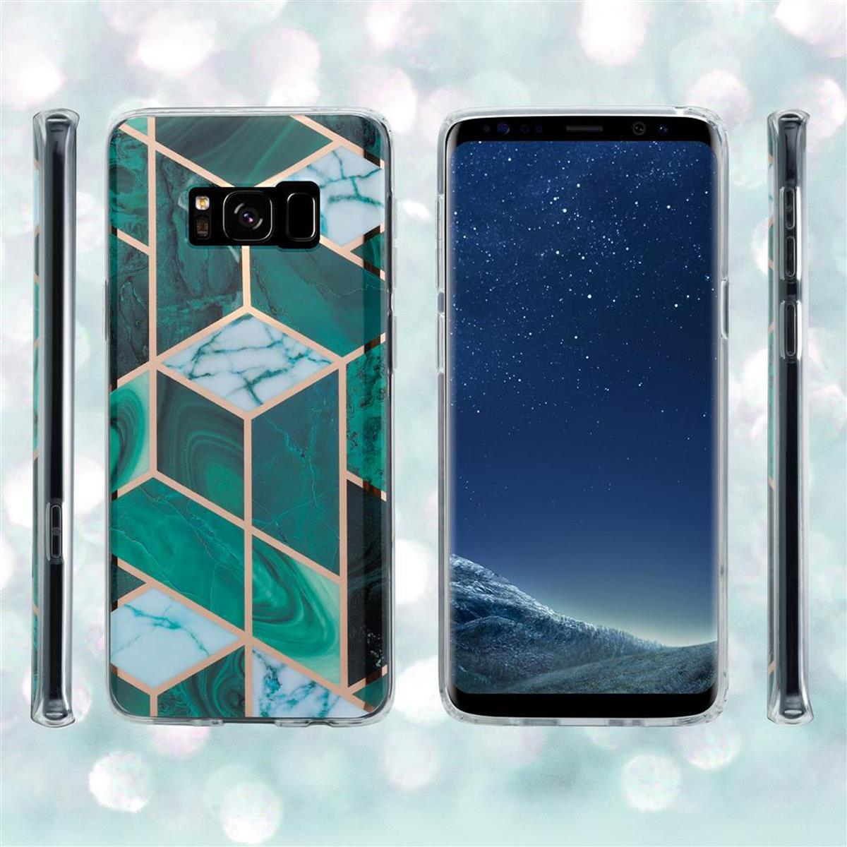 Custodia per telefono con design in marmo verde e dettagli dorati. Schermo del telefono visibile. Custodia trasparente.