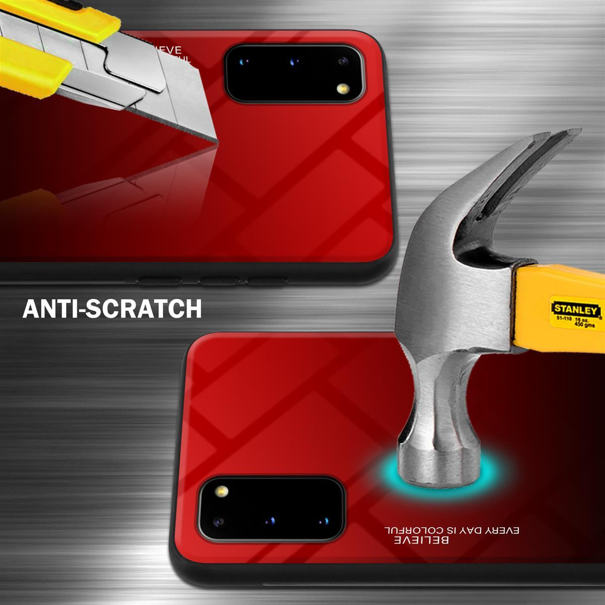 Due telefoni con retro rosso, uno tagliato da un coltello, l'altro colpito da un martello.