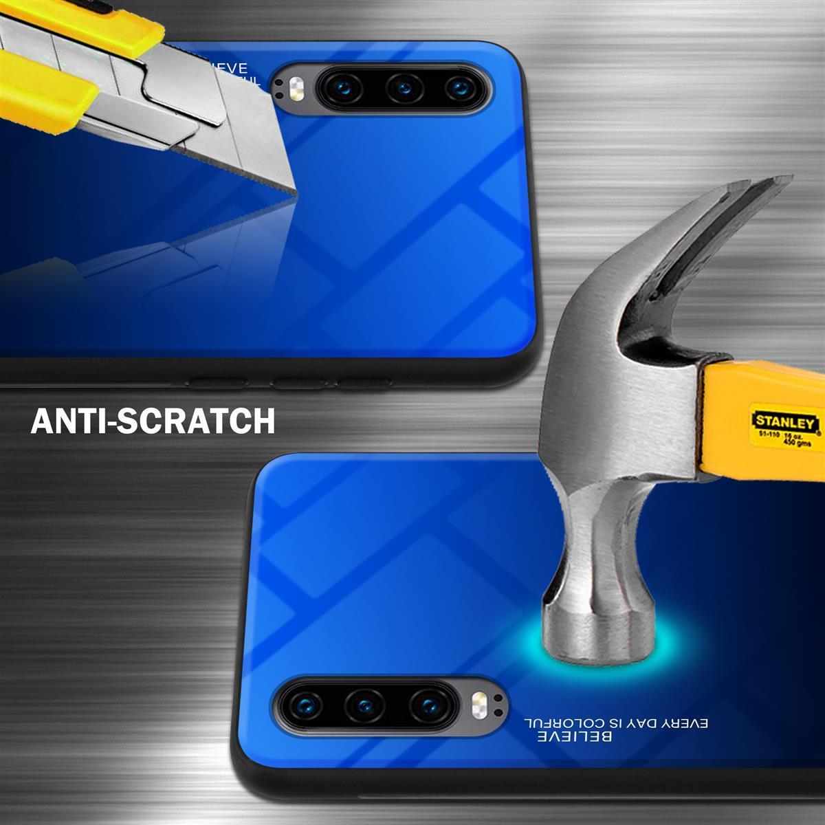 Blaue Handyhülle mit Hammer und Cutter, die eine kratzfeste Eigenschaft zeigt.