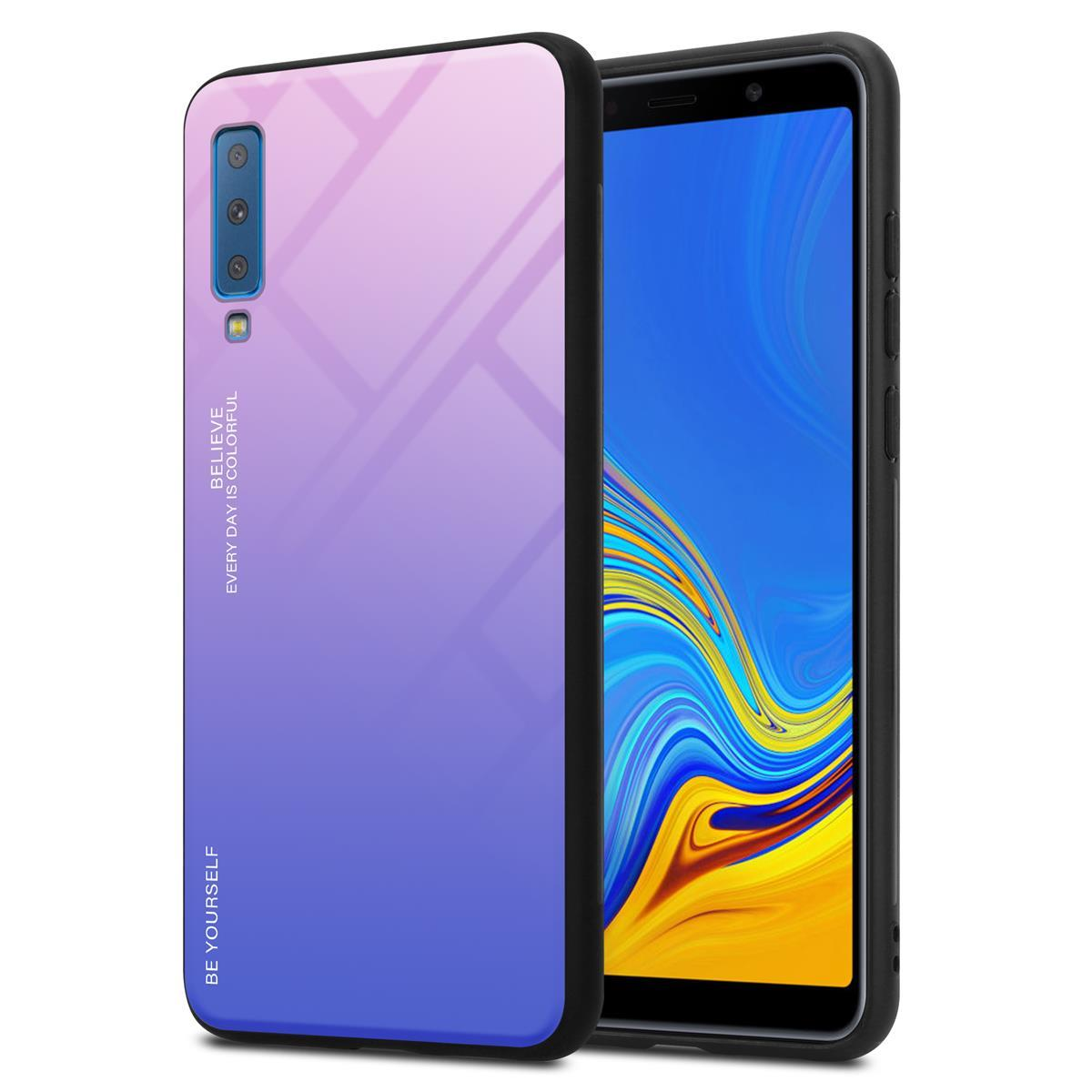 Custodia per telefono sfumata viola e blu su un telefono. Testo: Credi che ogni giorno sia colorato, Sii te stesso.