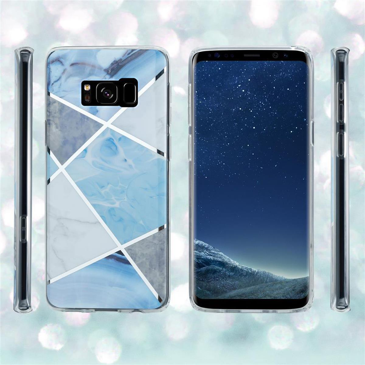 Telefono con custodia effetto marmo e un altro con sfondo di notte stellata. Mostrati entrambi i profili laterali.