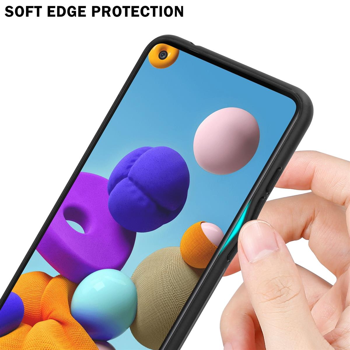 Eine Handyhülle mit Soft-Edge-Schutz, die von einer Hand gehalten wird.