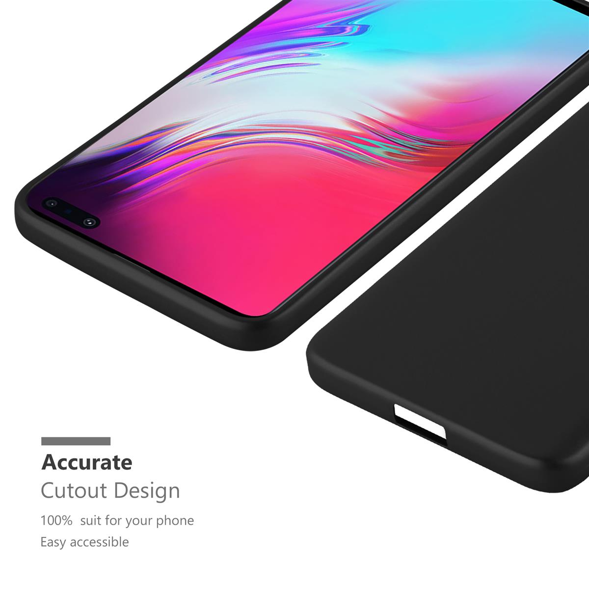 Primo piano di telefono e custodia. Design con ritaglio preciso, adatto al 100% al telefono e facilmente accessibile.