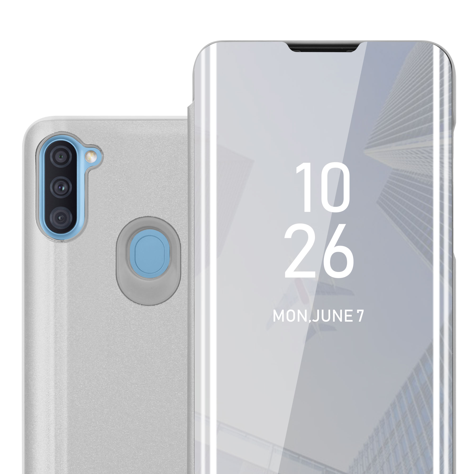 Un telefono argentato con una cover a specchio che mostra la data e l'ora.