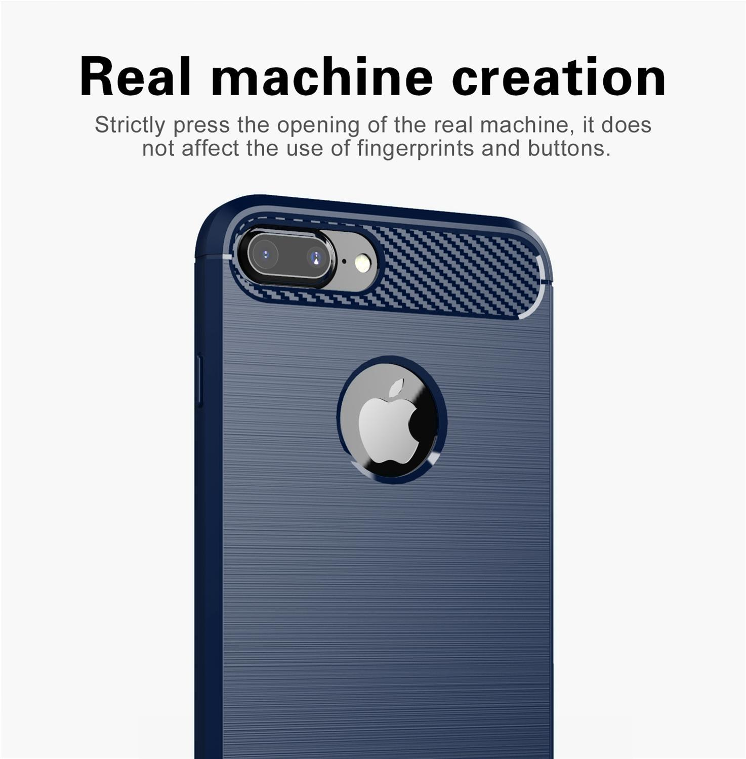 Custodia per telefono blu scuro con texture in fibra di carbonio, che mostra il logo Apple.