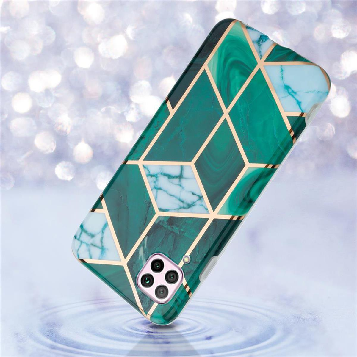 Custodia per telefono in marmo verde con design geometrico dorato. Sfondo con luci sfocate e acqua.