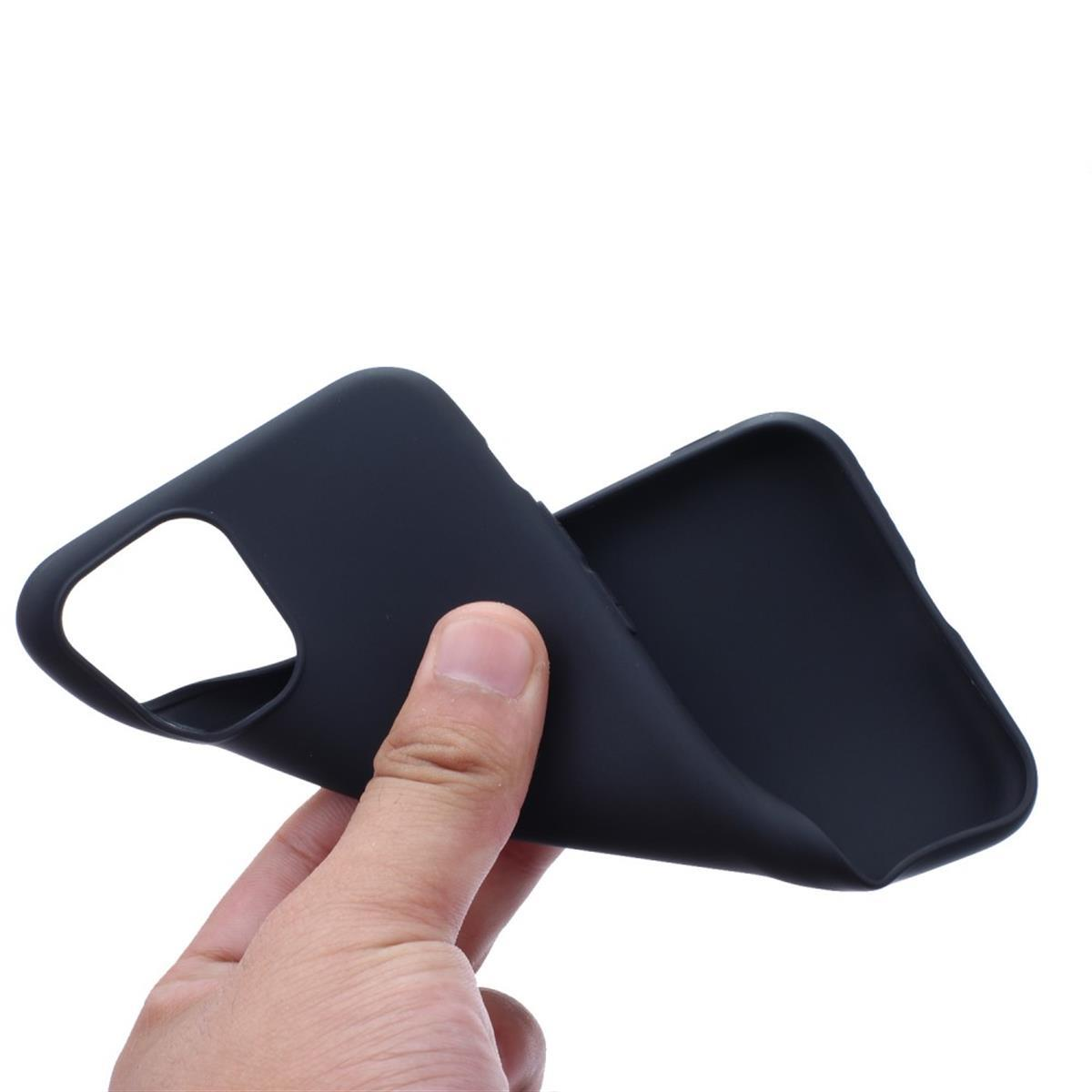 Hand hält schwarze Handyhülle, biegt sie. Weißer Hintergrund.