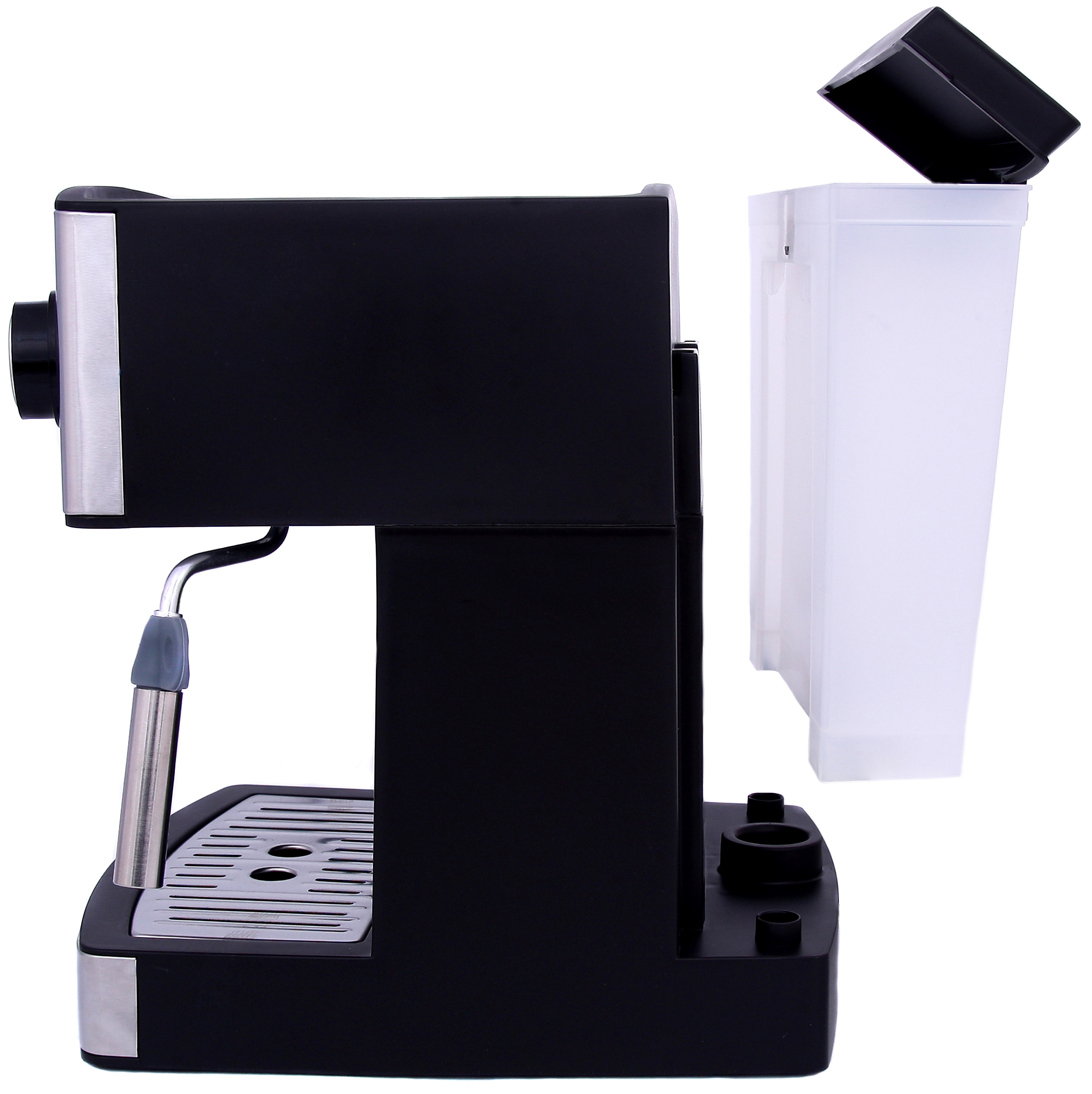 Schwarze Espressomaschine mit silbernen Akzenten, Wassertank abgenommen. Weißer Hintergrund.