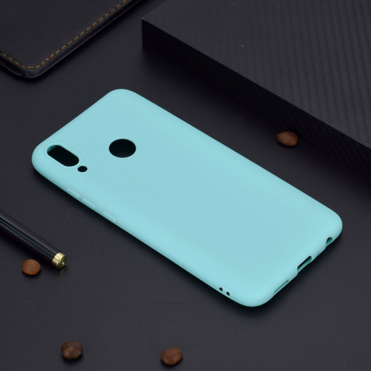 COVERKINGZ Handycase aus Silikon, P Huawei, (2019), Backcover, Grün Smart