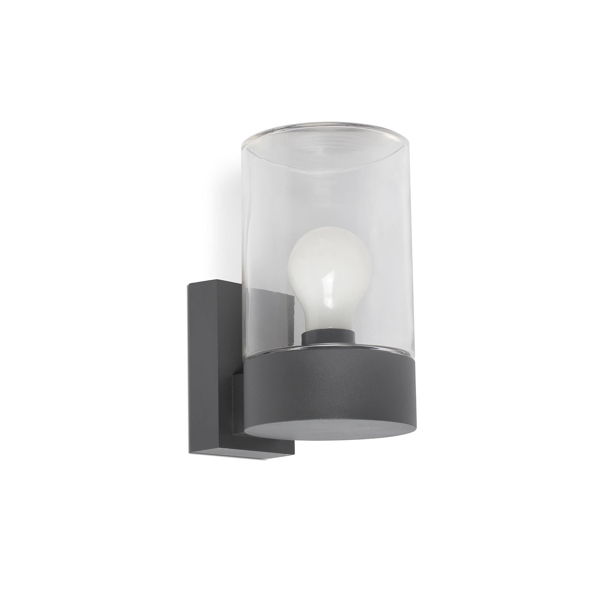 Luce da parete per esterni con cilindro trasparente e lampadina, su bianco.