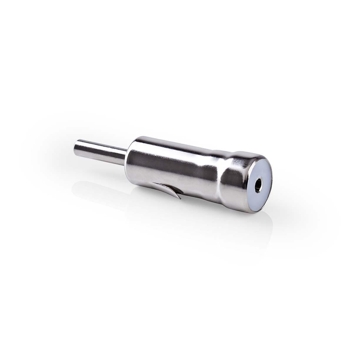 Un adattatore per antenna metallico è isolato su sfondo bianco.