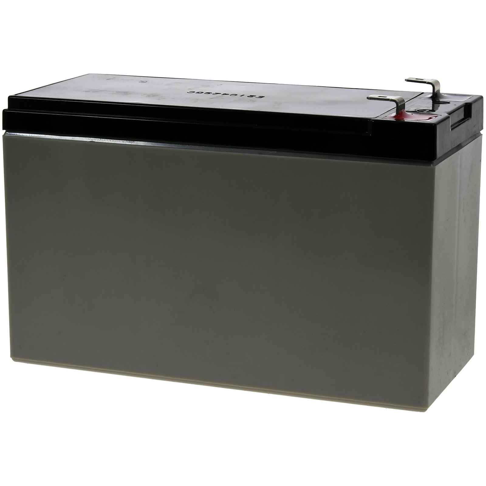 Eine rechteckige graue Batterie mit schwarzem Deckel und Anschlüssen, isoliert auf weißer Oberfläche.