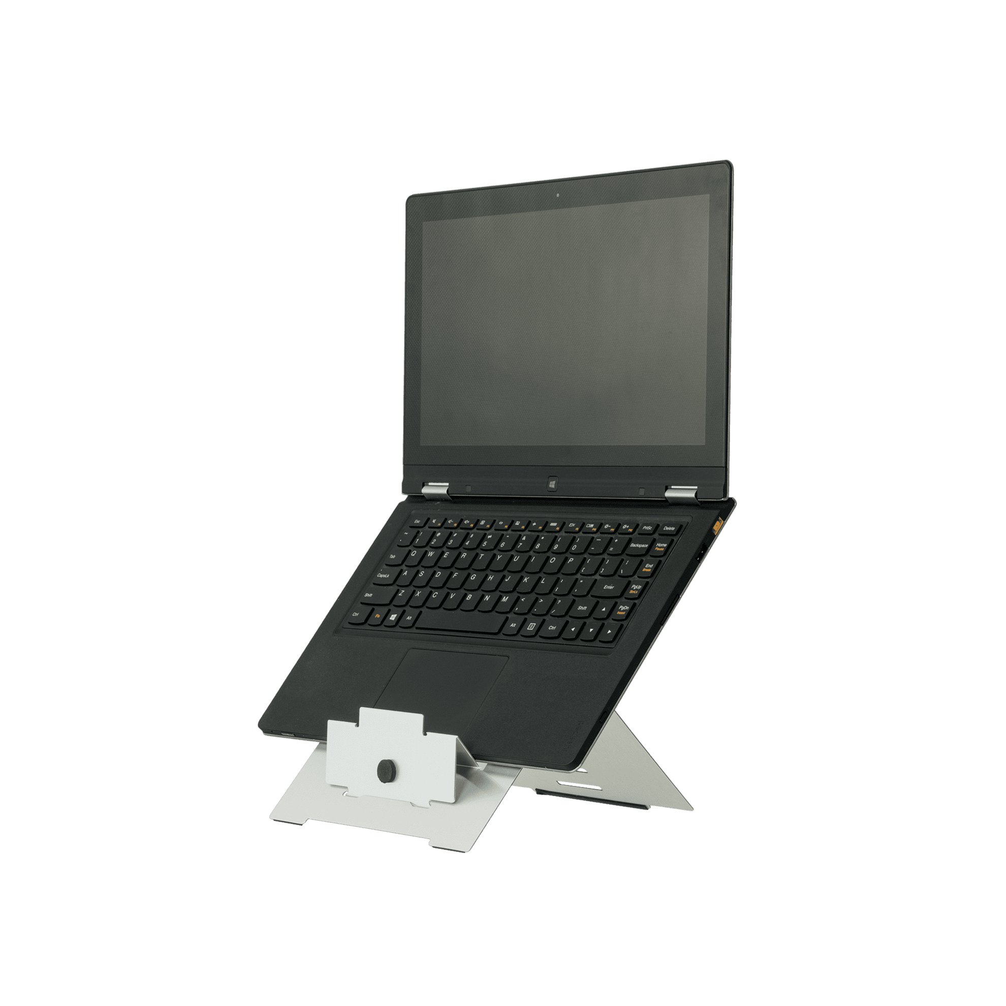 Czarny laptop na białym stojaku, pod kątem na czarnym tle, ekran otwarty.