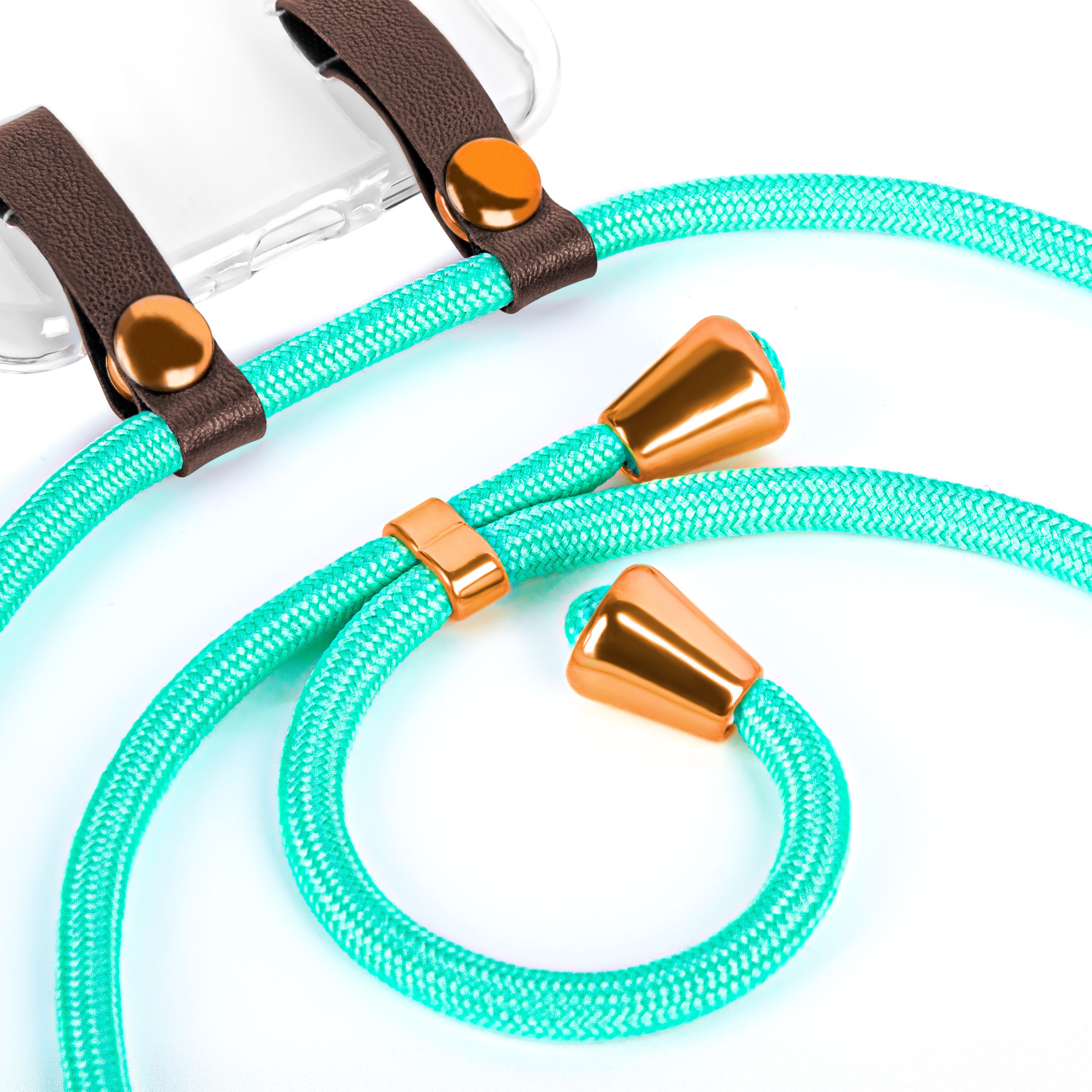 Nahaufnahme eines türkisfarbenen Handystraps mit goldenen Akzenten und braunen Lederdetails.