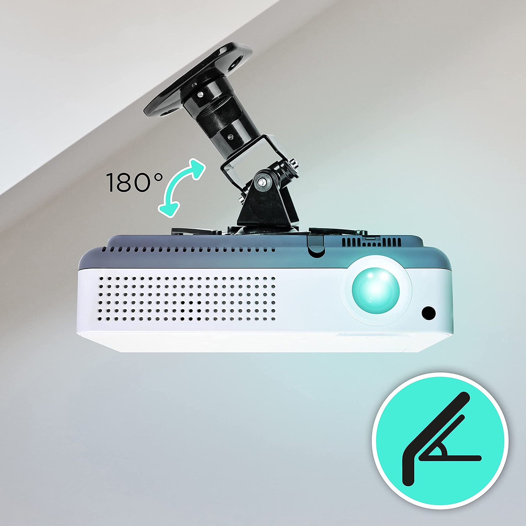 Proyector blanco y gris montado en el techo. Muestra el ángulo de proyección.