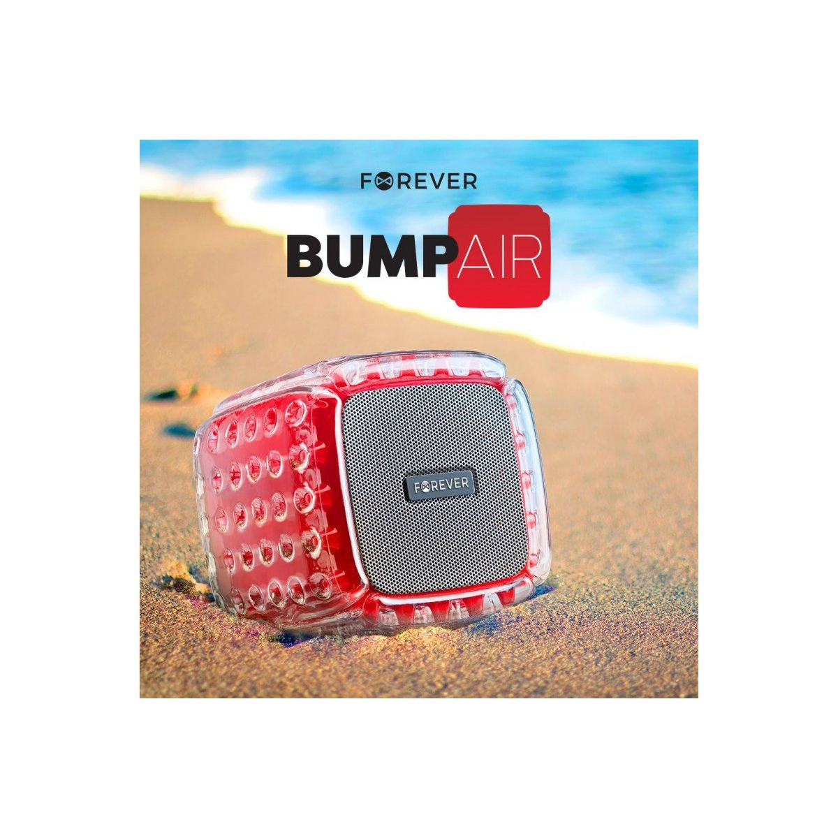 Roter quadratischer Lautsprecher am Strand. Text lautet BUMPAIR, FOREVER.