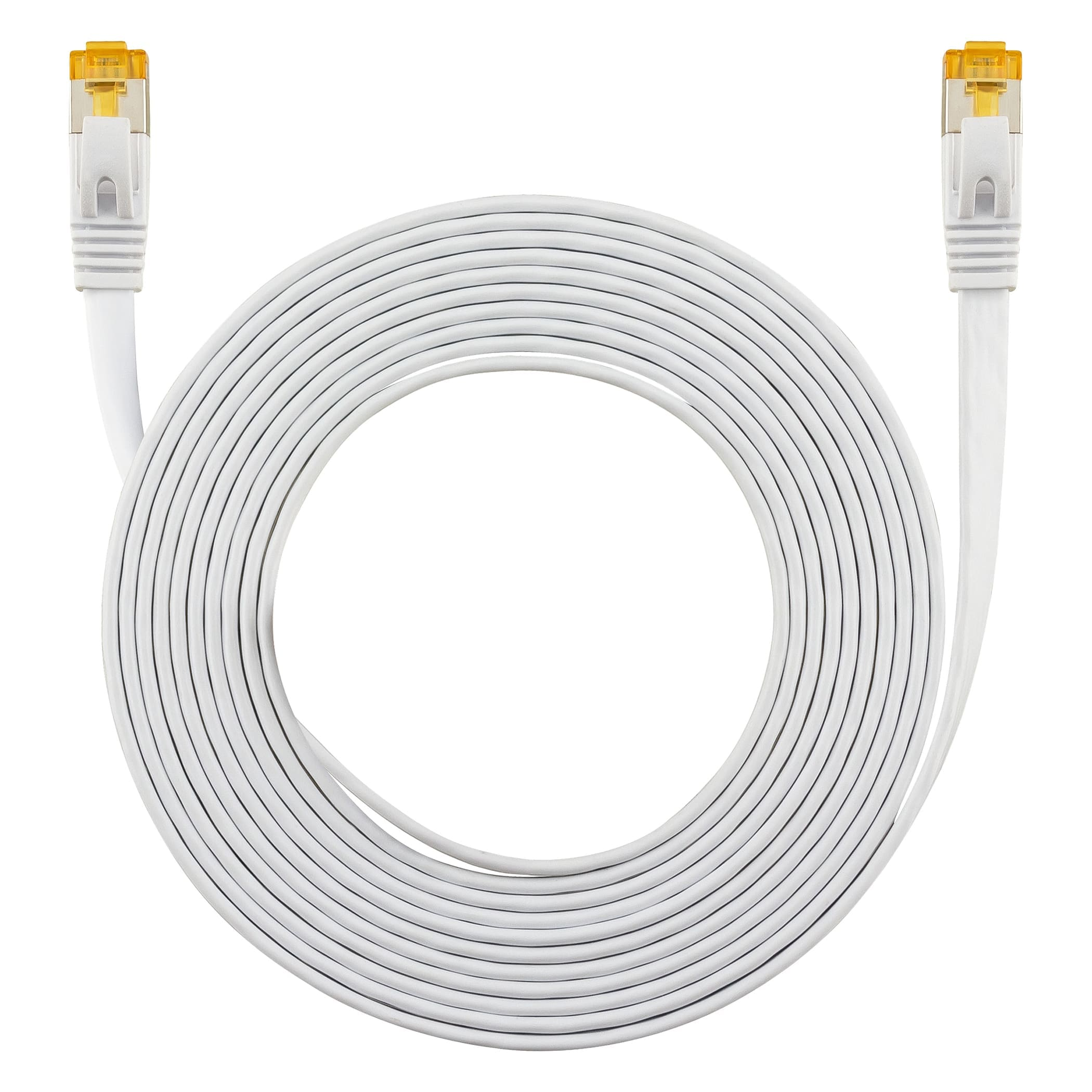 Weißes Ethernet-Kabel aufgerollt. Die Kabelenden haben gelbe Stecker.