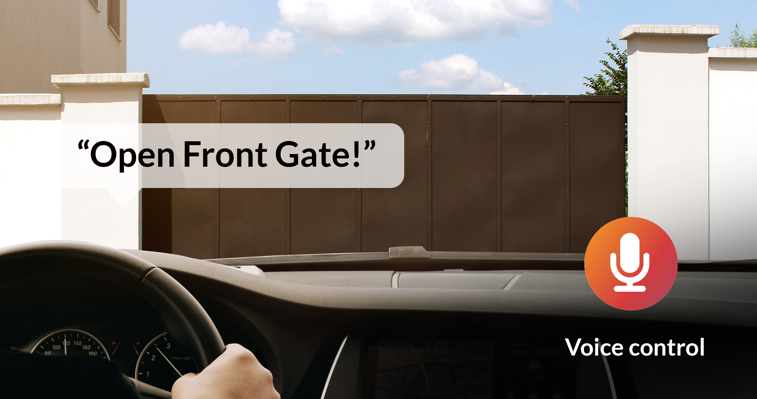 Innenansicht eines Autos mit Textfeld "Open Front Gate!". Sprachsteuerungs-Symbol wird angezeigt.