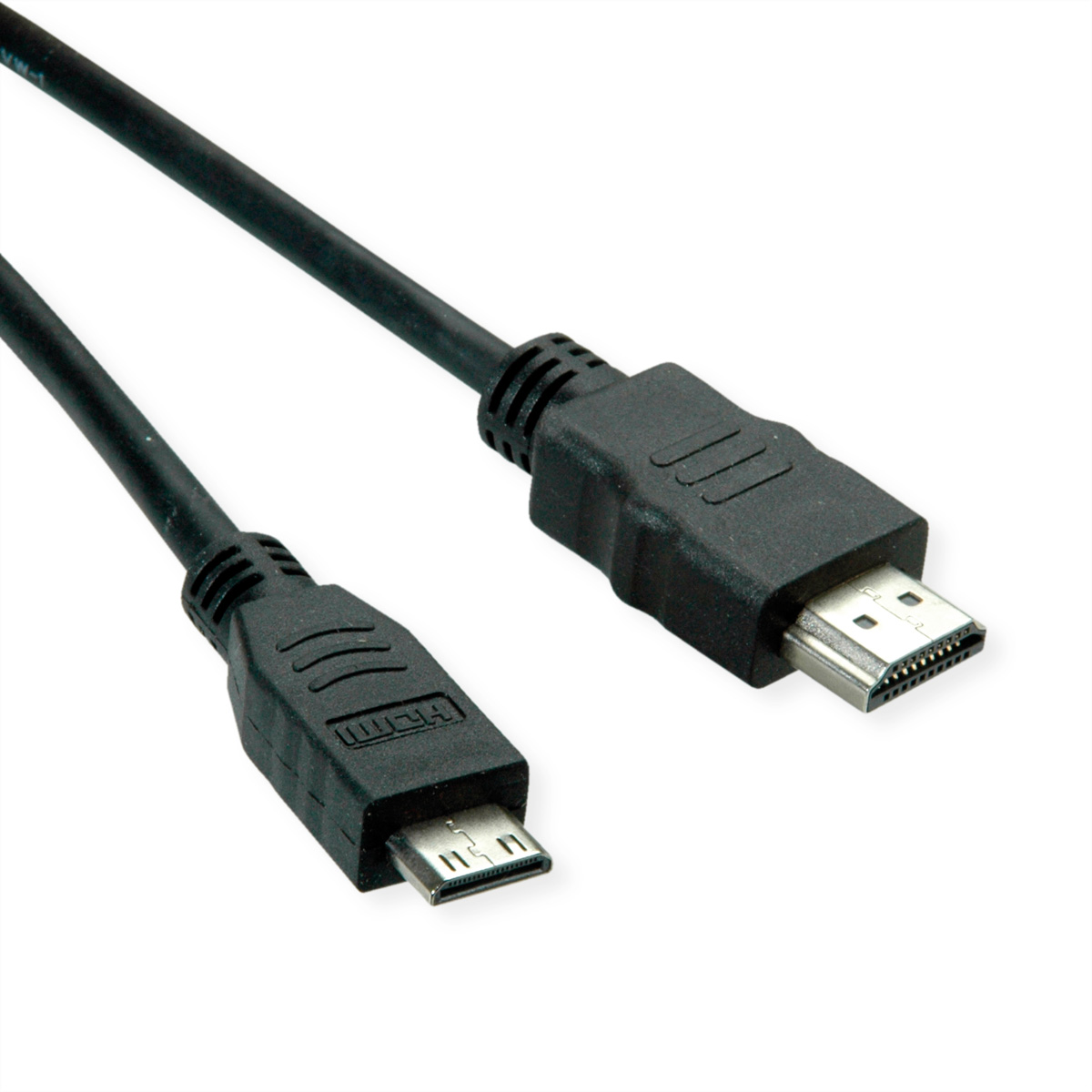 Een zwarte HDMI-naar-micro-USB-kabel, met twee connectoren en een witte achtergrond.