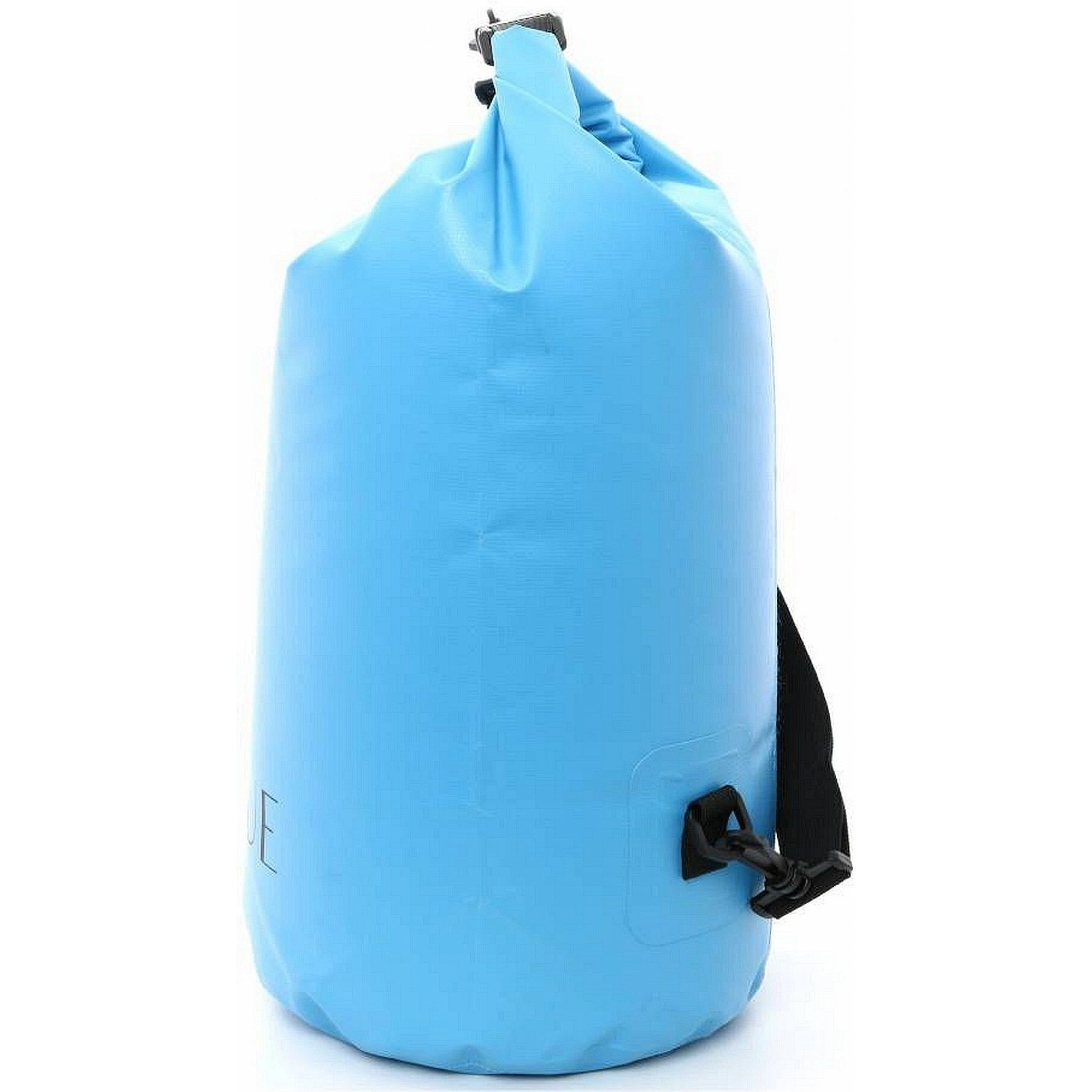 Una bolsa seca de color azul claro con una correa negra. La bolsa está sellada en la parte superior.