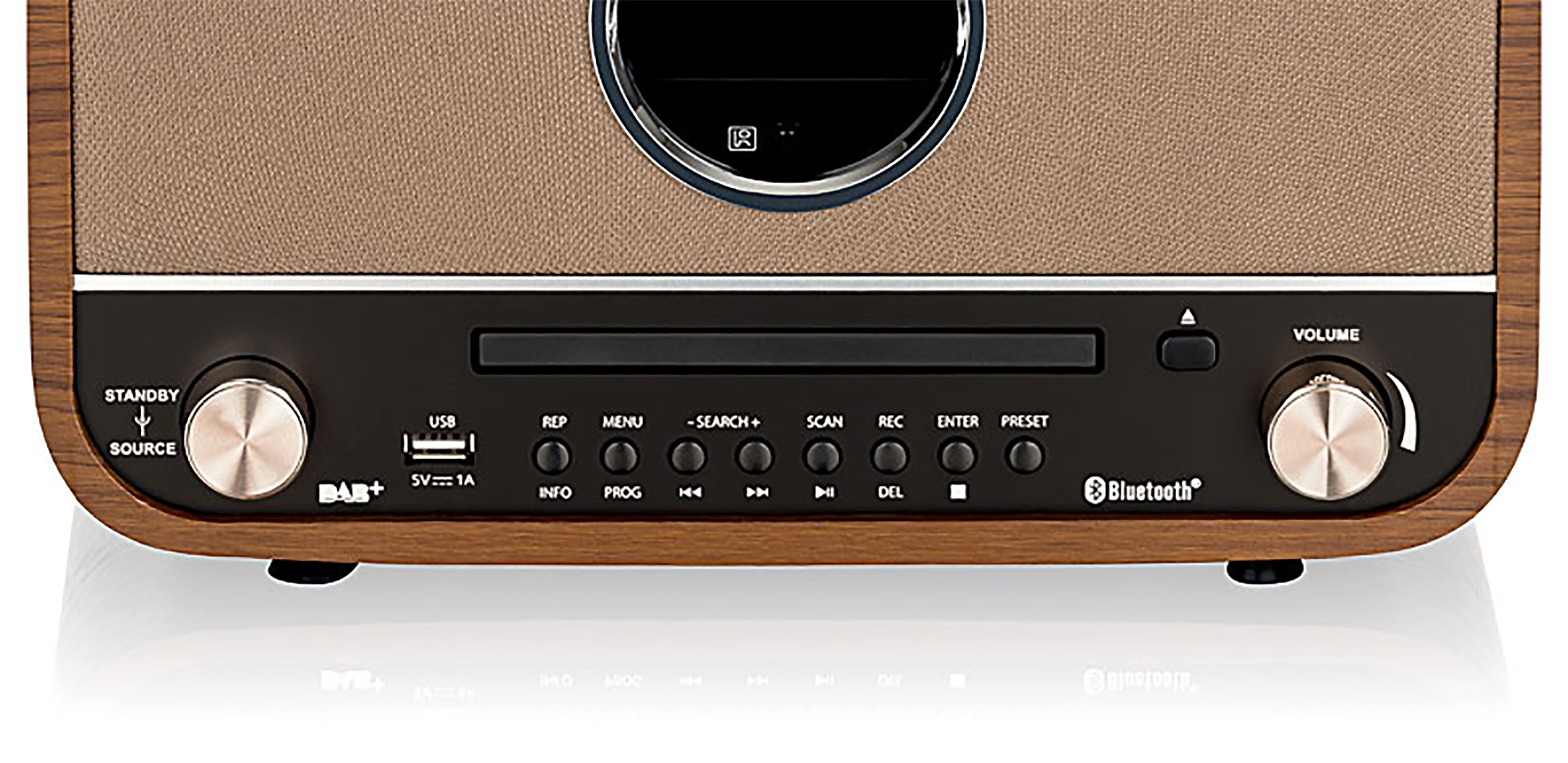 Zbliżenie na system stereo. Przyciski źródła, menu, skanowania, nagrywania, ustawień i głośności.